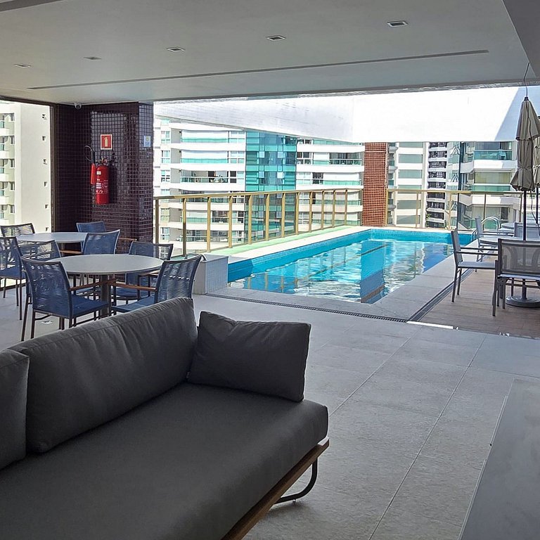 Piscina no Rooftop | A 9min da Praia da Barra