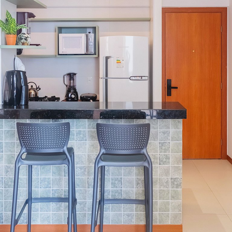 1km do Carnaval, Barra | Ar-cond. | 6x S/ Juros!