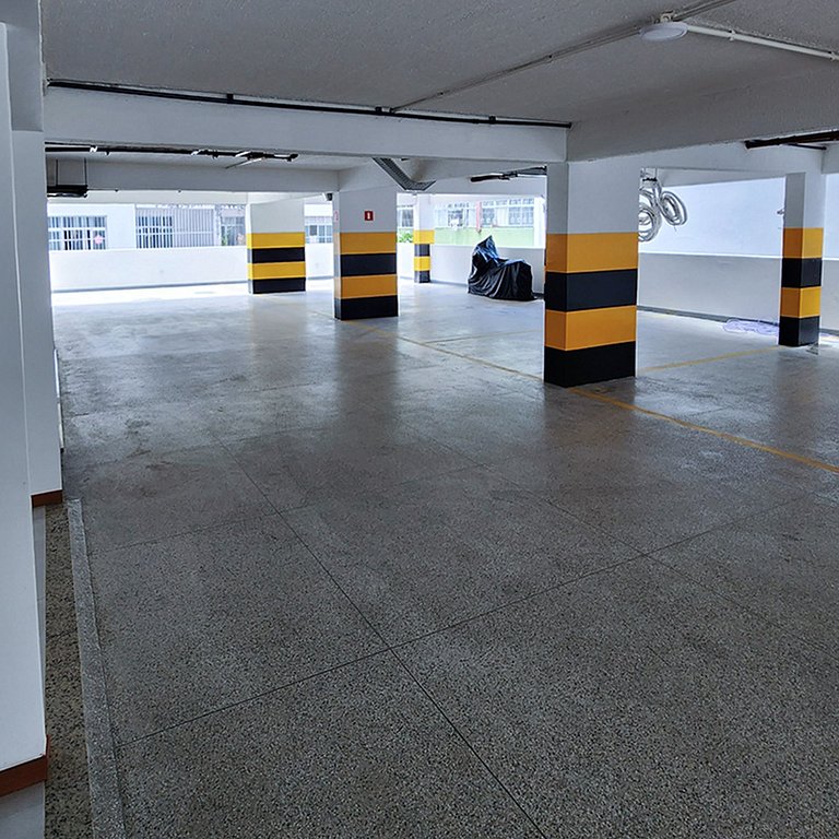 1km do Carnaval, Barra | Ar-cond. | 6x S/ Juros!