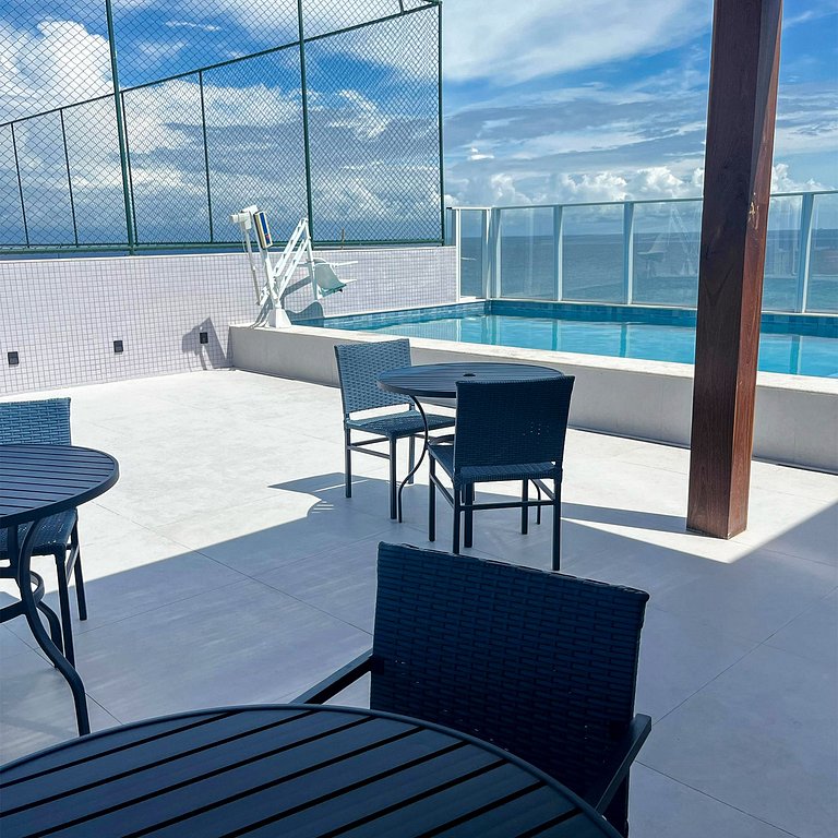 Piscina no Rooftop | A 5min do Largo das Baianas