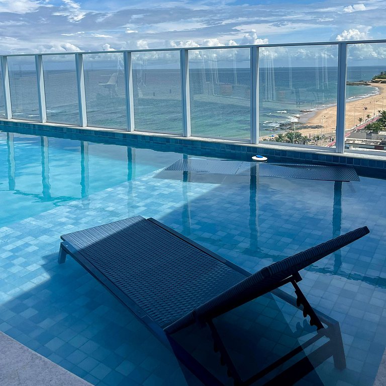 Piscina no Rooftop | A 5min do Largo das Baianas