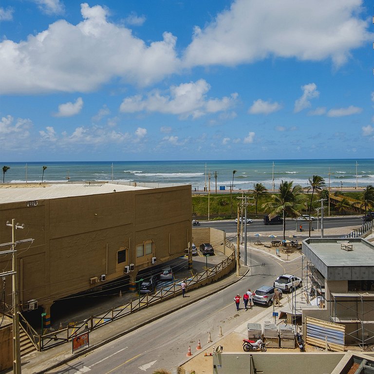 Apê Novo 2/4 | Beira-mar | Piscina | 2 Garagens