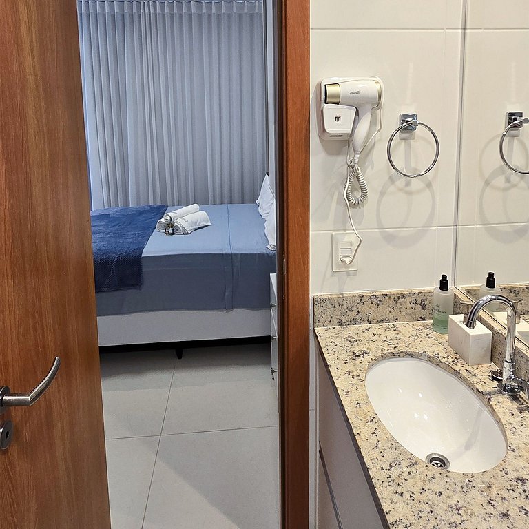 Apê Novo Completo | Perto da Praia da Barra