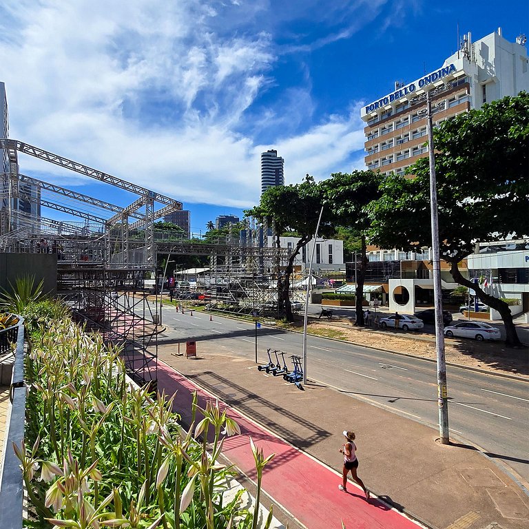 Apê Completo 2/4 | Acesso a Praia | Vista Mar